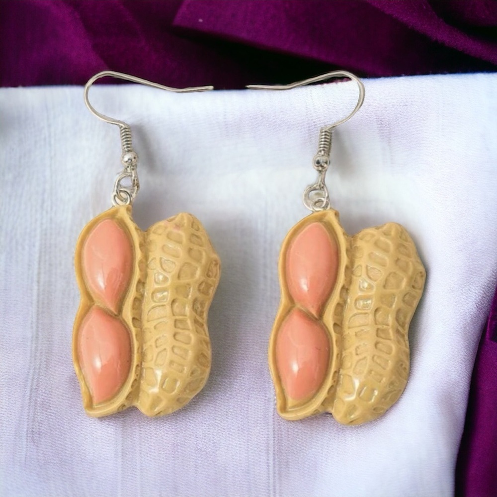 Peanut Dangle Earrings - A Whimsical Delight for Your Ears! NWT Peanuts Jewelry